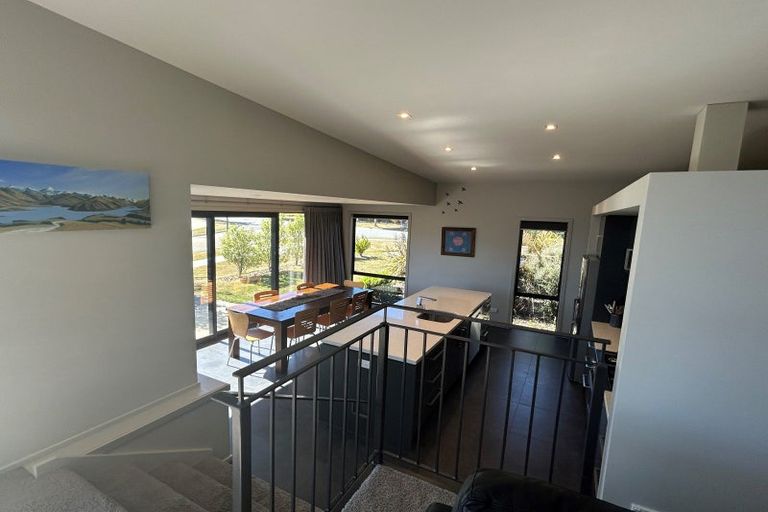 Photo of property in 1 Valley Crescent, Wanaka, 9305