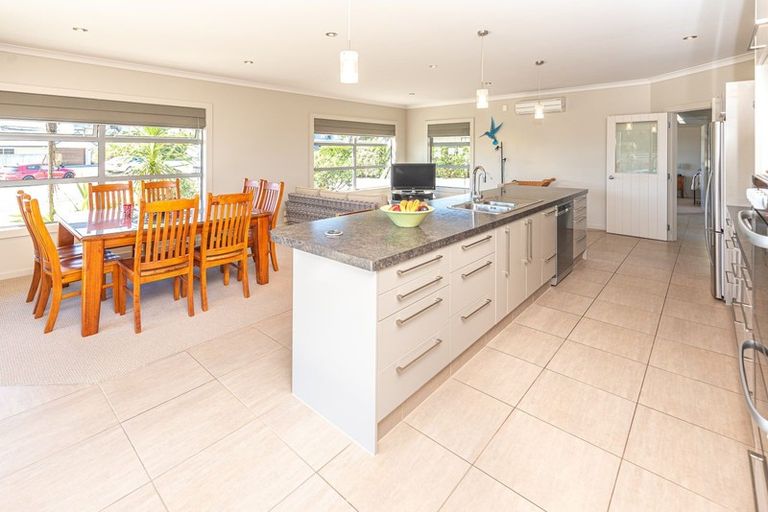 Photo of property in 4 Lithgow Drive, Otamatea, Whanganui, 4500