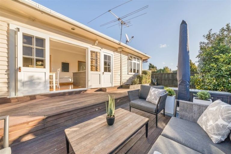 Photo of property in 717 Fergusson Drive, Elderslea, Upper Hutt, 5018