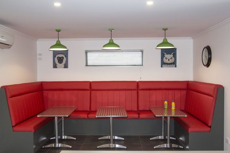 Photo of property in 52 Saint Johns Street, Woolston, Christchurch, 8062