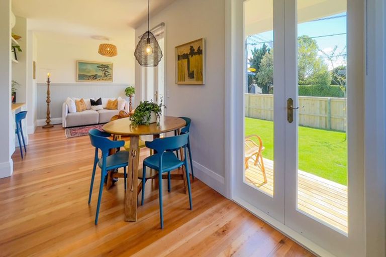 Photo of property in 56 Medway Street, Richmond, Christchurch, 8013