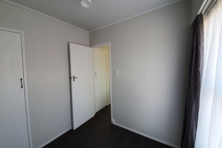 Photo of property in 1/242 Onewa Road, Birkenhead, Auckland, 0626