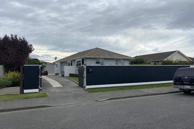 Photo of property in 36 Fern Drive, Halswell, Christchurch, 8025