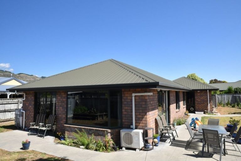 Photo of property in 8 Allport Close, Richmond, 7020