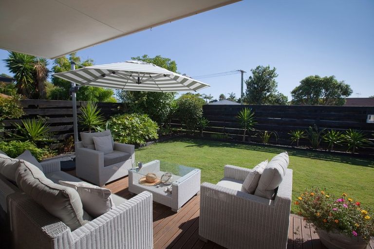 Photo of property in 37 Hawea Street, Mount Maunganui, 3116