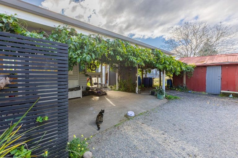 Photo of property in 14 Owen Street, Tikokino, Waipawa, 4273