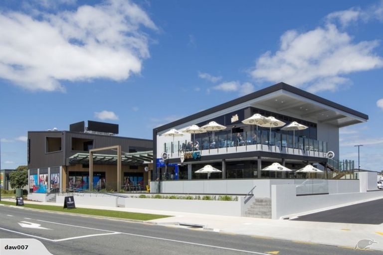 Photo of property in 1 Wahaika Way, Papamoa Beach, Papamoa, 3118