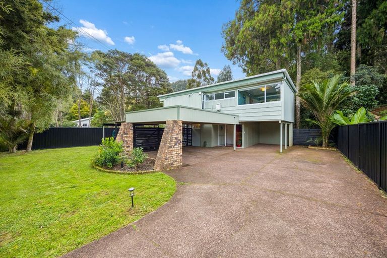 Photo of property in 7 Waima Crescent, Titirangi, Auckland, 0604