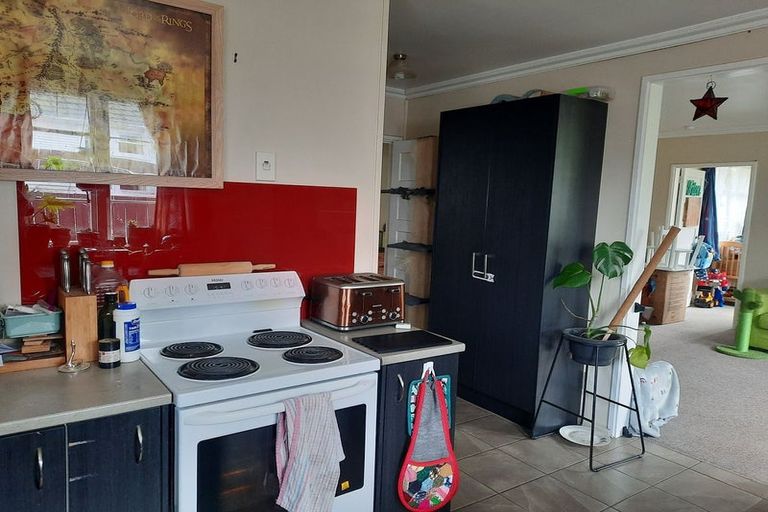 Photo of property in 82 Pine Avenue, Ebdentown, Upper Hutt, 5018