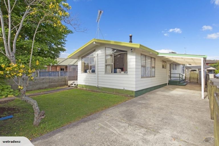 Photo of property in 1/34 Elizabeth Street, Orewa, 0931