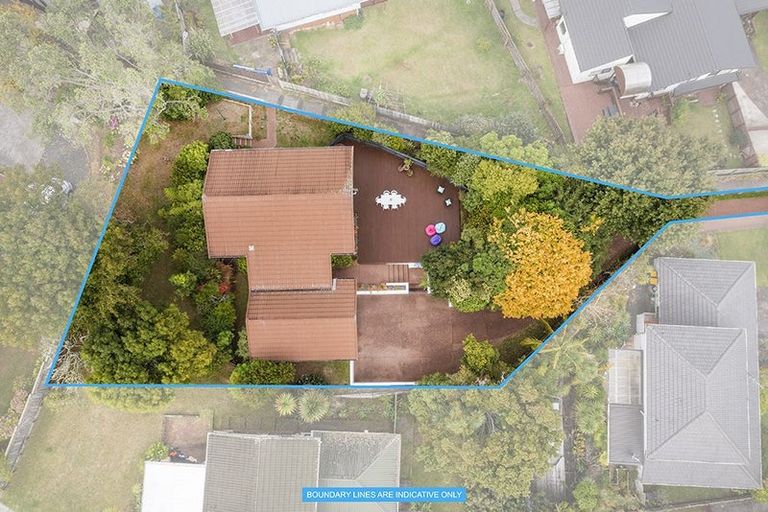 Photo of property in 85 Kennedy Avenue, Forrest Hill, Auckland, 0620