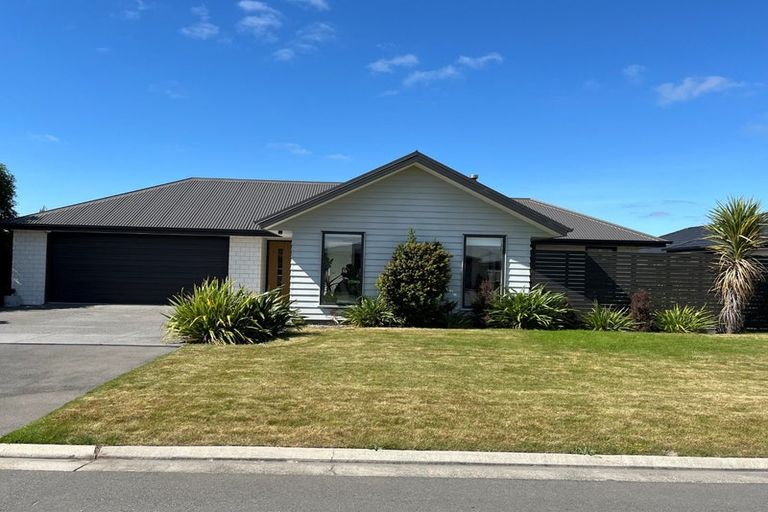 Photo of property in 39 Andesite Drive, Rolleston, 7614