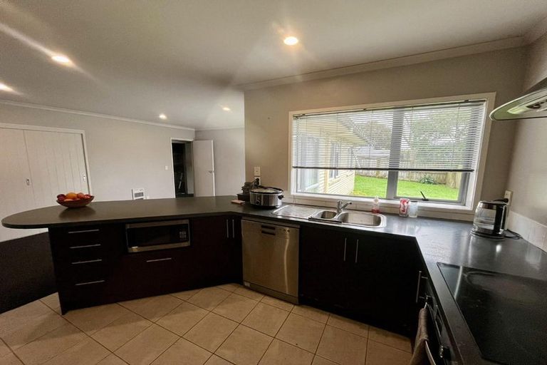 Photo of property in 13 Glenross Drive, Wattle Downs, Auckland, 2103