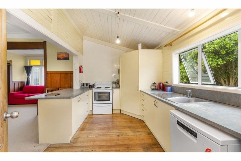 Photo of property in 8 Longfellow Street, Te Aroha, 3320