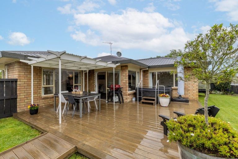 Photo of property in 43 Bouverie Crescent, Flagstaff, Hamilton, 3210