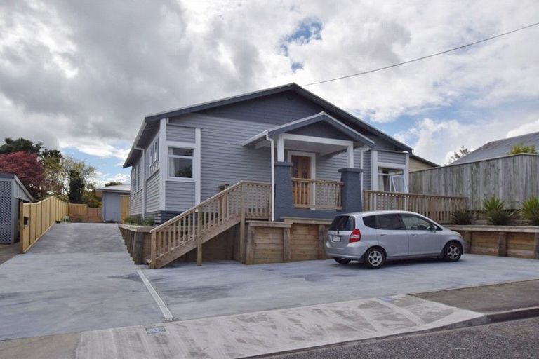 Photo of property in 57 Belt Road, New Plymouth, 4310