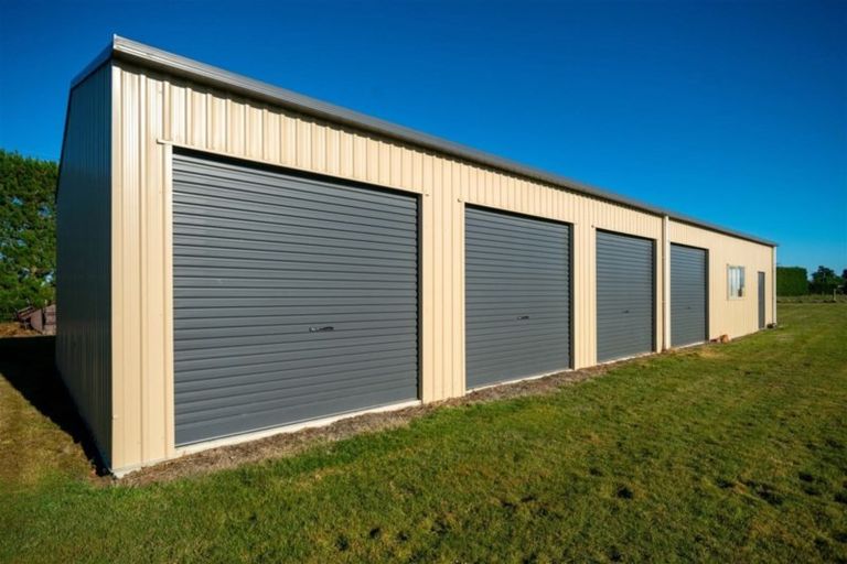 Photo of property in 604 Halkett Road, West Melton, Christchurch, 7671