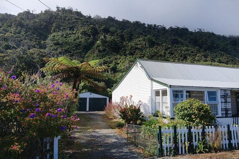 Photo of property in 86 Torea Street, Granity, 7823