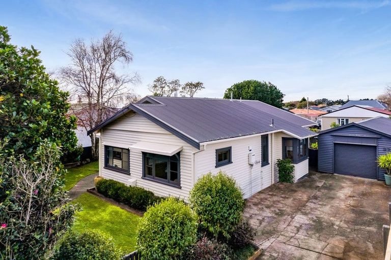 Photo of property in 37 Ballance Street, Lower Vogeltown, New Plymouth, 4310