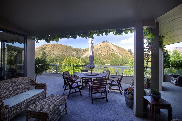 Photo of property in 25 Lowburn Valley Road, Lowburn, Cromwell, 9384