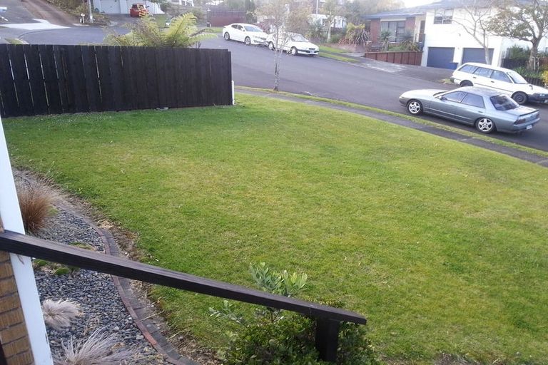 Photo of property in 3 Naviti Place, Browns Bay, Auckland, 0630