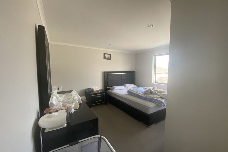 Photo of property in 6 Akeake Lane, Manurewa, Auckland, 2102