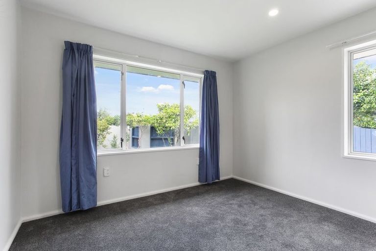 Photo of property in 204 Avonhead Road, Avonhead, Christchurch, 8042