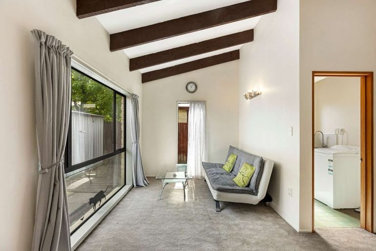 Photo of property in 1/32 Patterson Terrace, Halswell, Christchurch, 8025