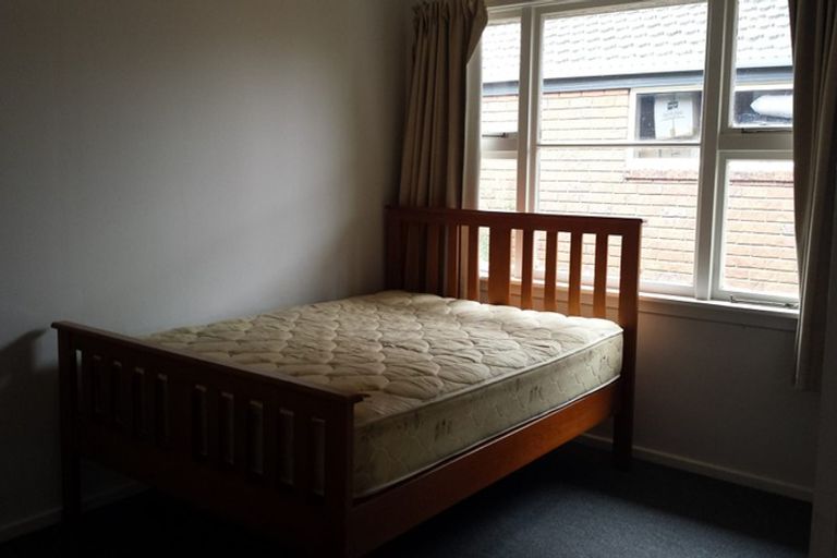 Photo of property in 36 Coniston Avenue, Ilam, Christchurch, 8041