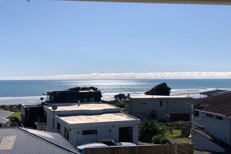 Photo of property in 3/23a Hamblyn Street, Strandon, New Plymouth, 4312