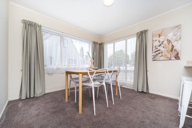 Photo of property in 14 Emmerdale Mews, Highbury, Palmerston North, 4412