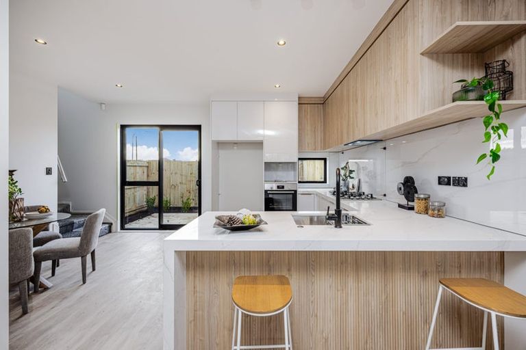 Photo of property in 1/78 Cook Street, Howick, Auckland, 2014