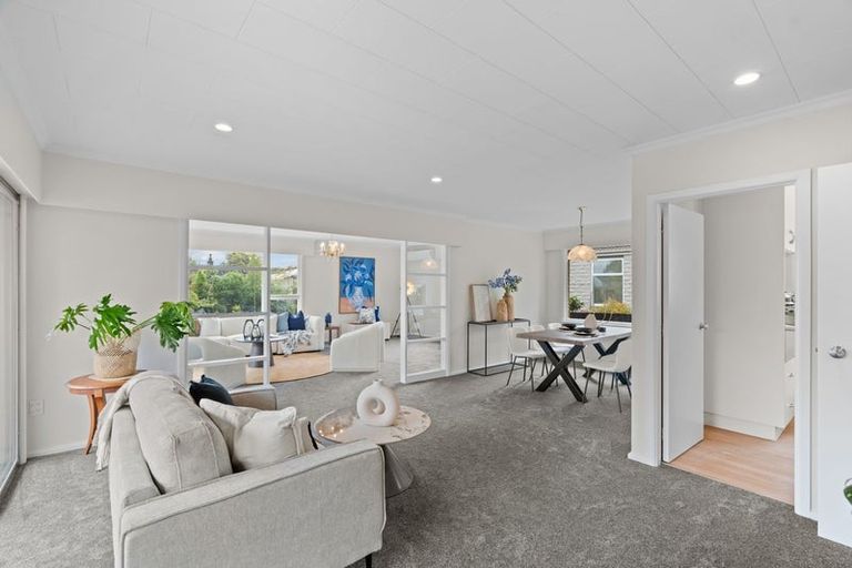 Photo of property in 29 Highfield Place, Avonhead, Christchurch, 8042