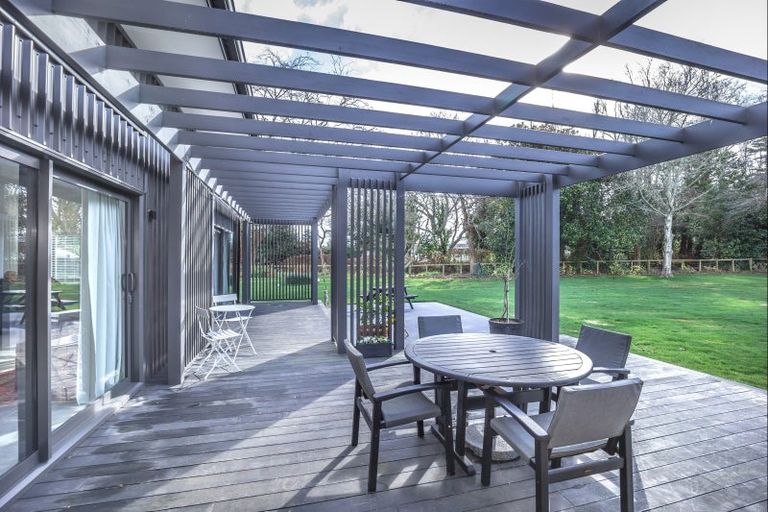 Photo of property in 19 Lindsay Road, Levin, 5510