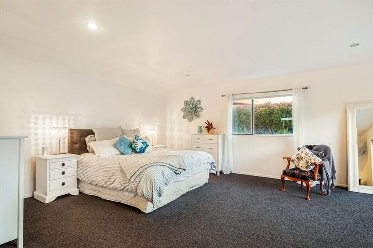 Photo of property in 68 Princes Street, Riverhead, 0820