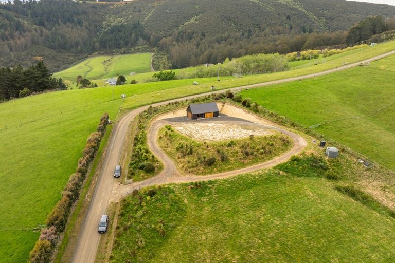 Photo of property in 52 Dons Creek Road, Waitati, 9085