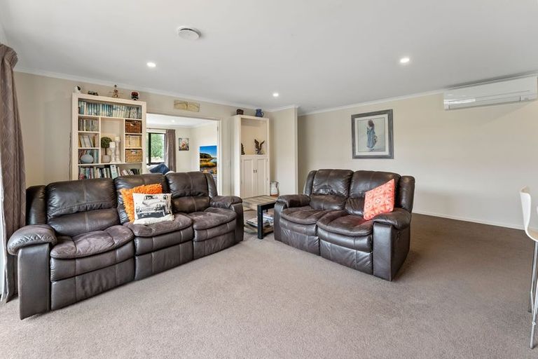 Photo of property in 16 Wanderers Avenue, Brightwater, 7022