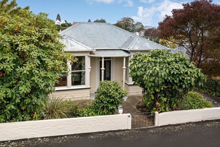Photo of property in 33 Pacific Street, Roslyn, Dunedin, 9010