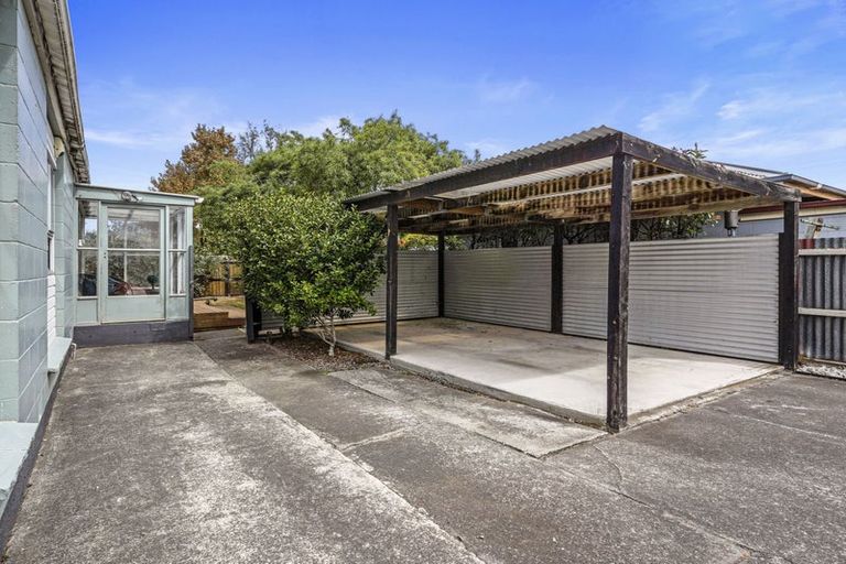 Photo of property in 2/14 Kawau Crescent, Bromley, Christchurch, 8062