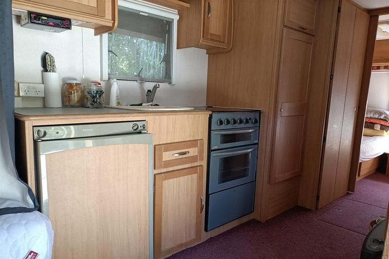 Photo of property in 2333 Croisilles-french Pass Road, Okiwi Bay, 7193
