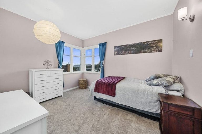 Photo of property in 161 Totara Road, Miramar, Wellington, 6022