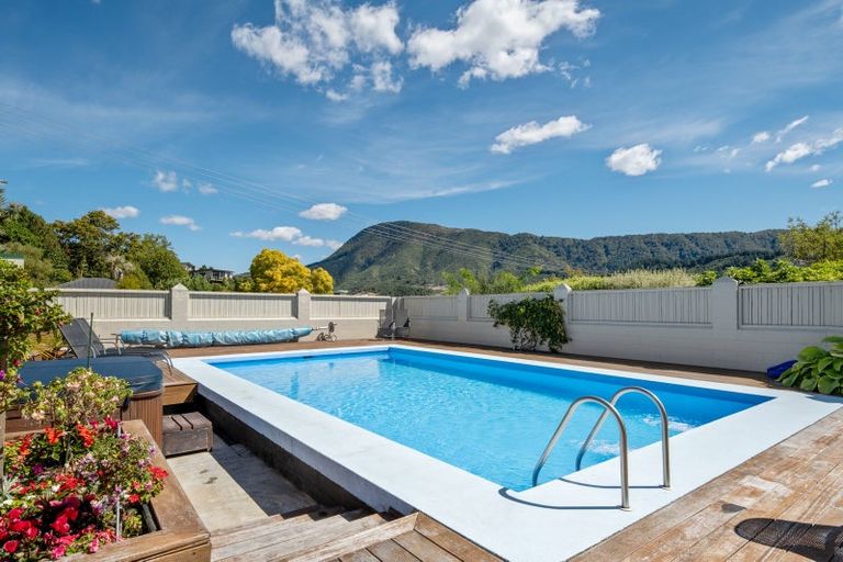 Photo of property in 4a Rutland Street, Picton, 7220