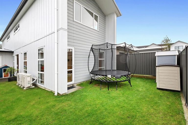 Photo of property in 7 Torea Place, Kenepuru, Porirua, 5022