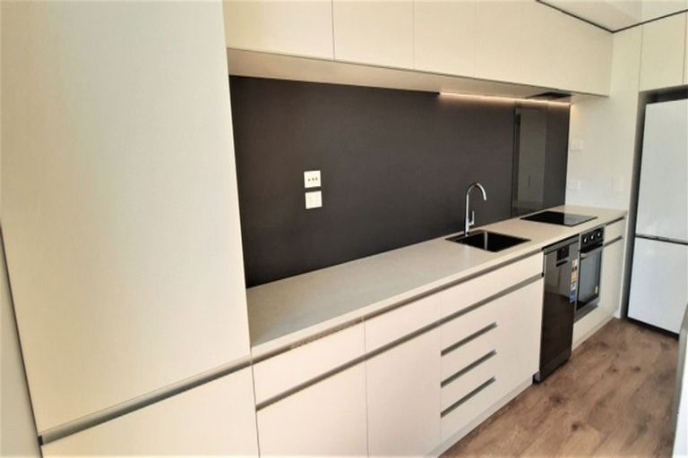 Photo of property in 4/6 Waverley Street, Sydenham, Christchurch, 8023