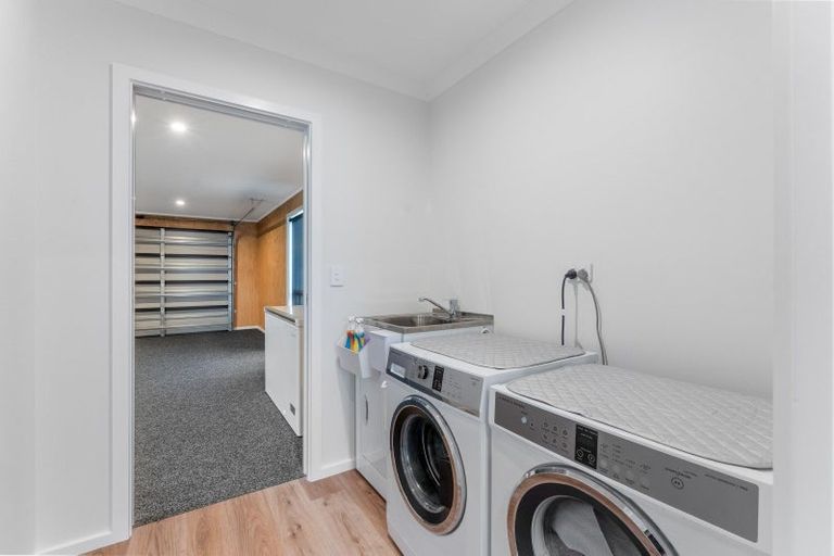 Photo of property in 18 Ranfurly Road, Pahiatua, 4984