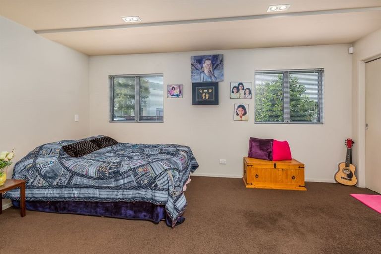 Photo of property in 15 Tohitapu Road, Paihia, 0200