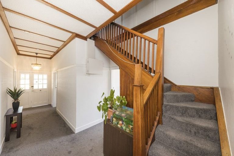 Photo of property in 53 Limbrick Street, Terrace End, Palmerston North, 4410