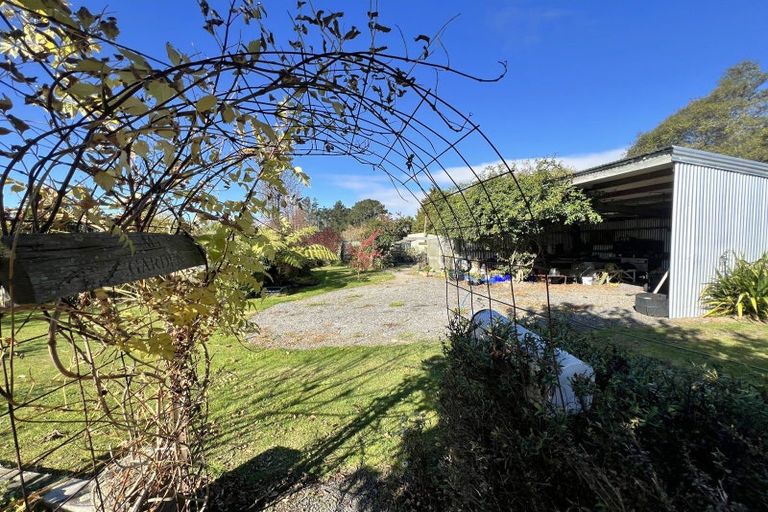 Photo of property in 5 Thor Street, Norsewood, 4974