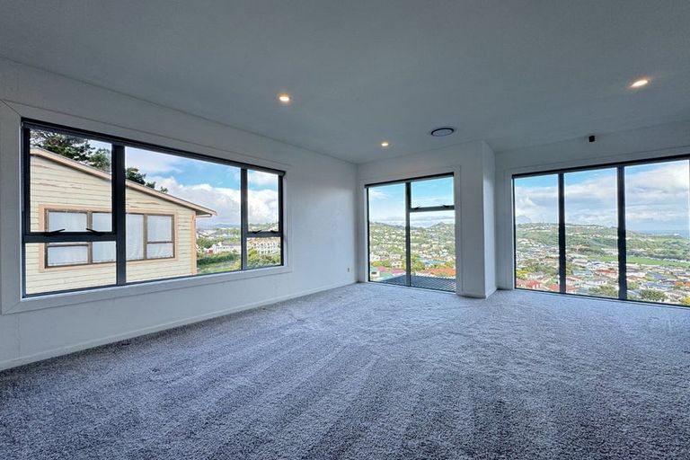 Photo of property in 165 Townsend Road, Miramar, Wellington, 6022