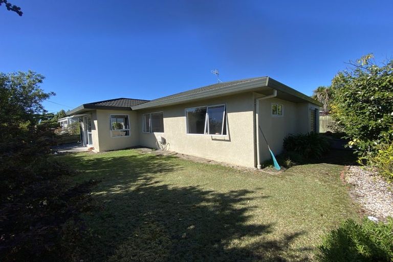 Photo of property in 2 Durham Street, Stoke, Nelson, 7011